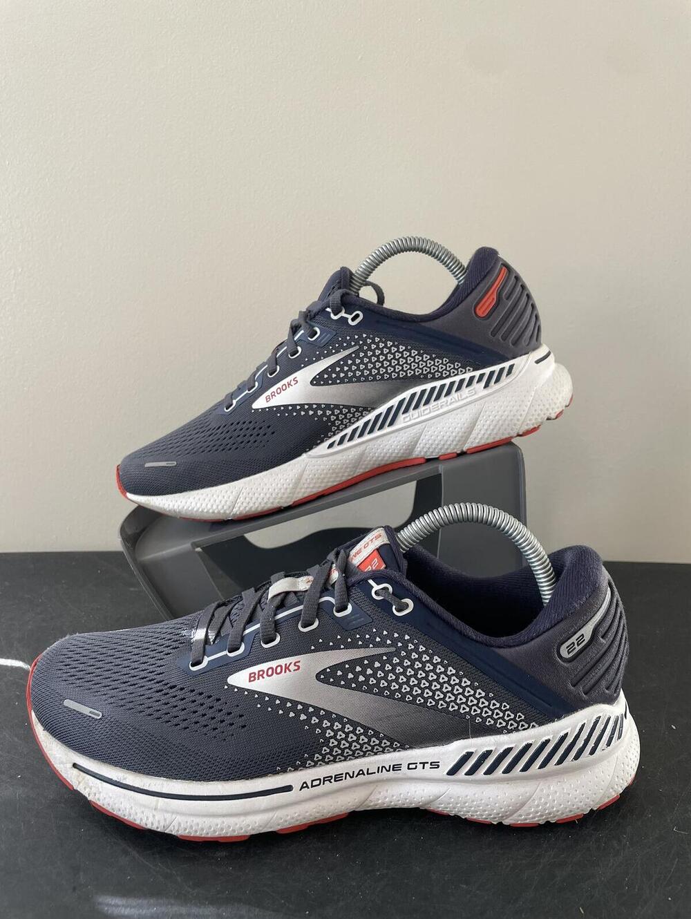 BROOKS ADRENALINE GTS 22